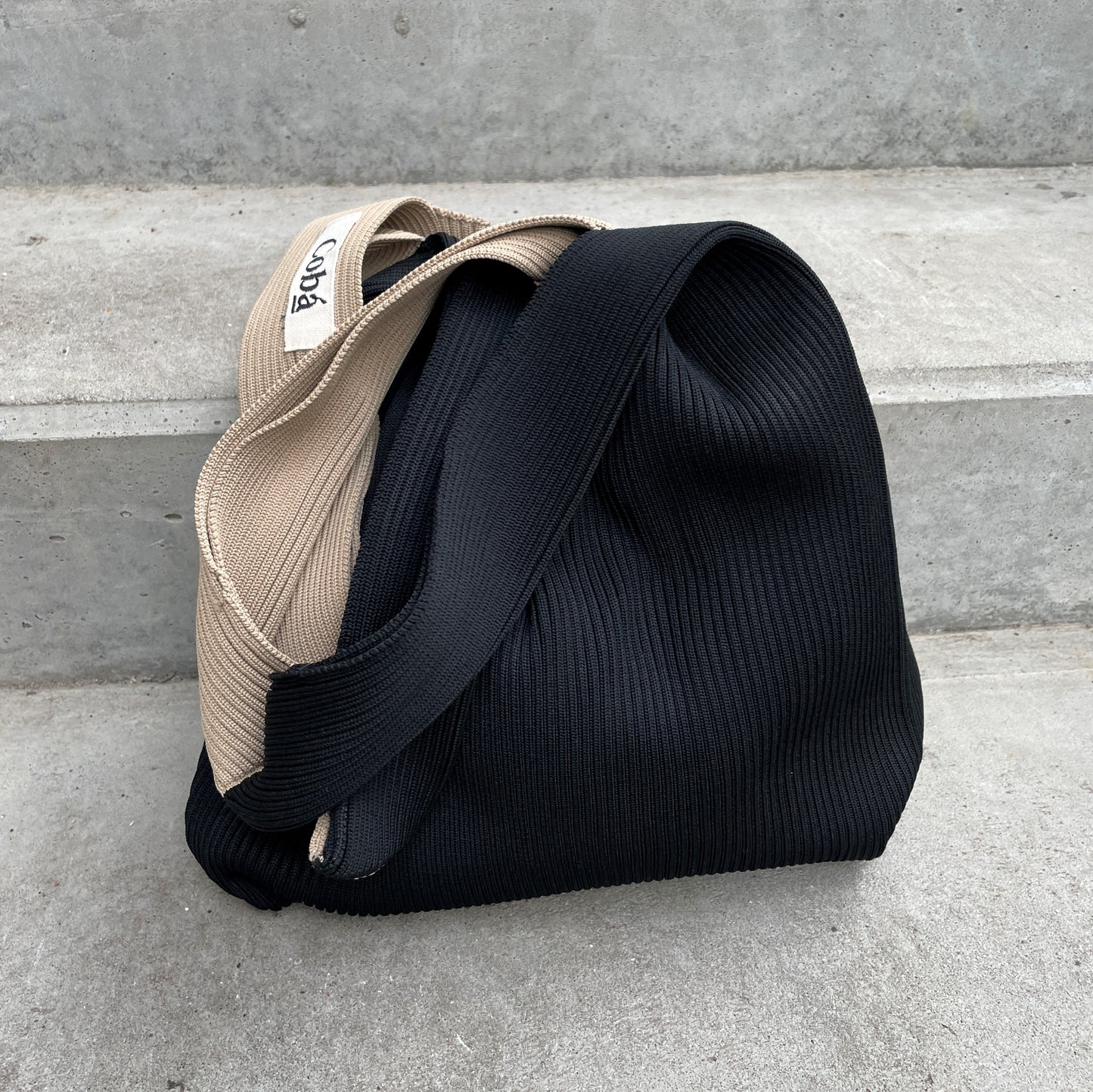 Yola Bicolor - Sort/Beige