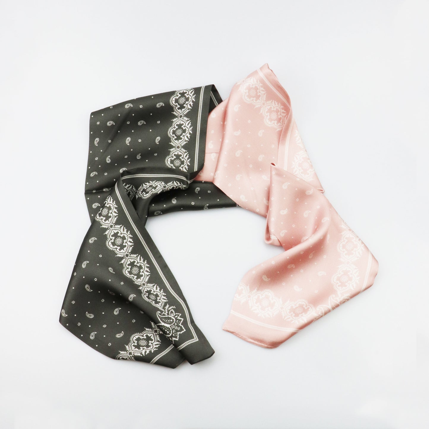 Silk scarf - Black/Pink